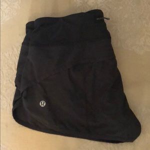 Black Lululemon running shorts